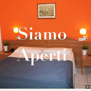 ** Hotel Catalani E Madrid Italien
