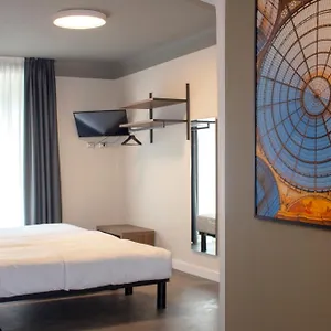 22 Marzo Hotel Milão